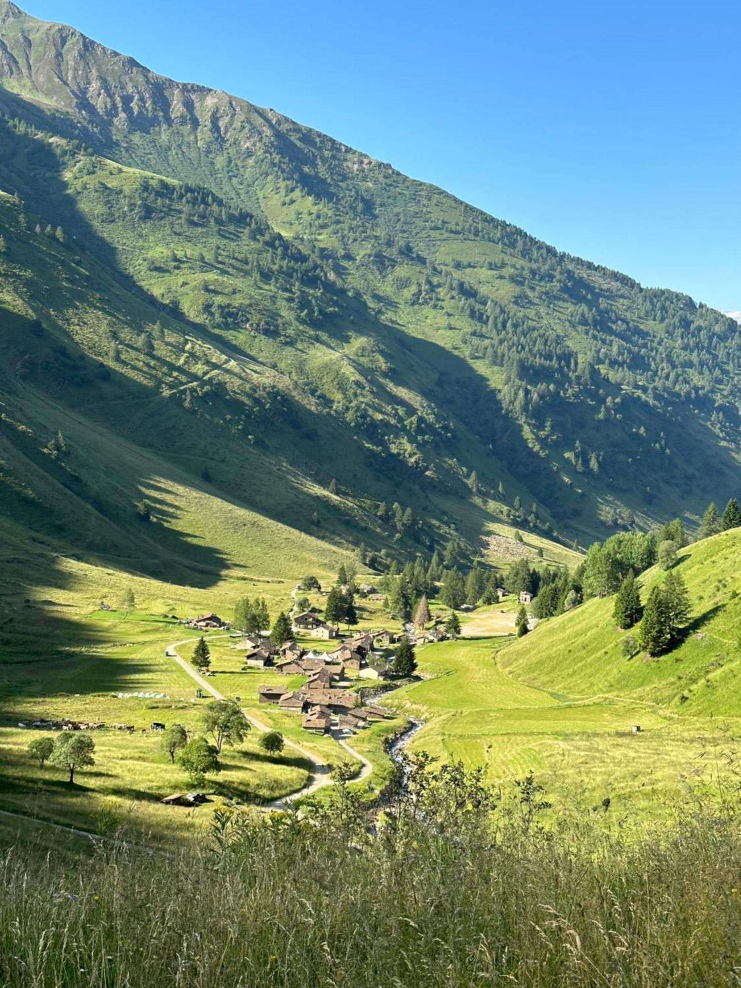 Si Mezzana Home Bagian luar foto